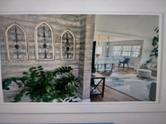 4477 Sandpine Cir