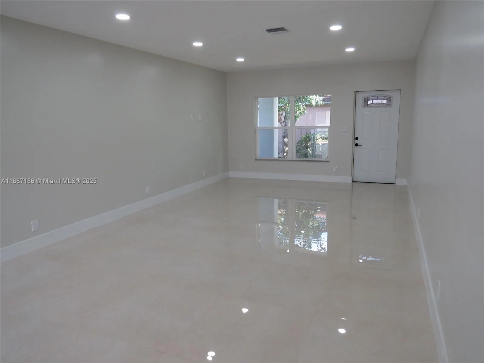 1671 SW 44th Ter, #2