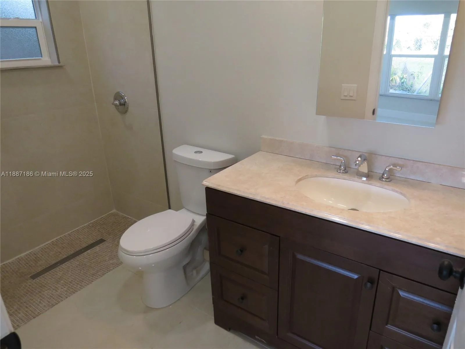 1671 SW 44th Ter, #2