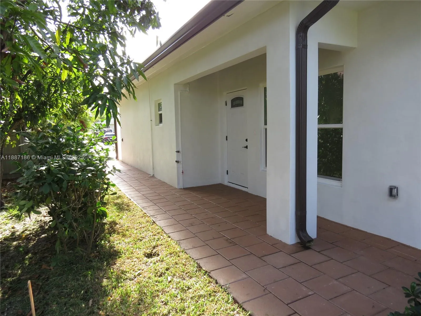 1671 SW 44th Ter, #2