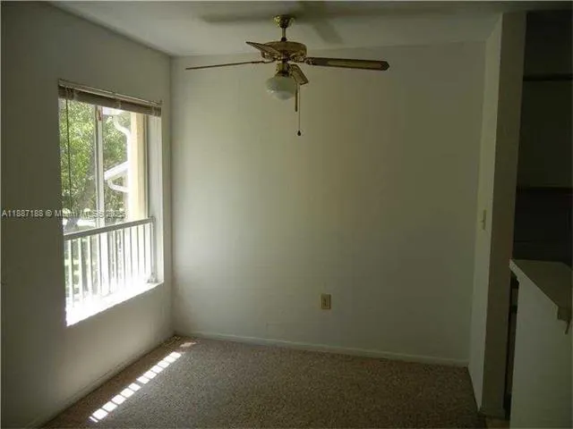 2405 NW 33rd St, #1214