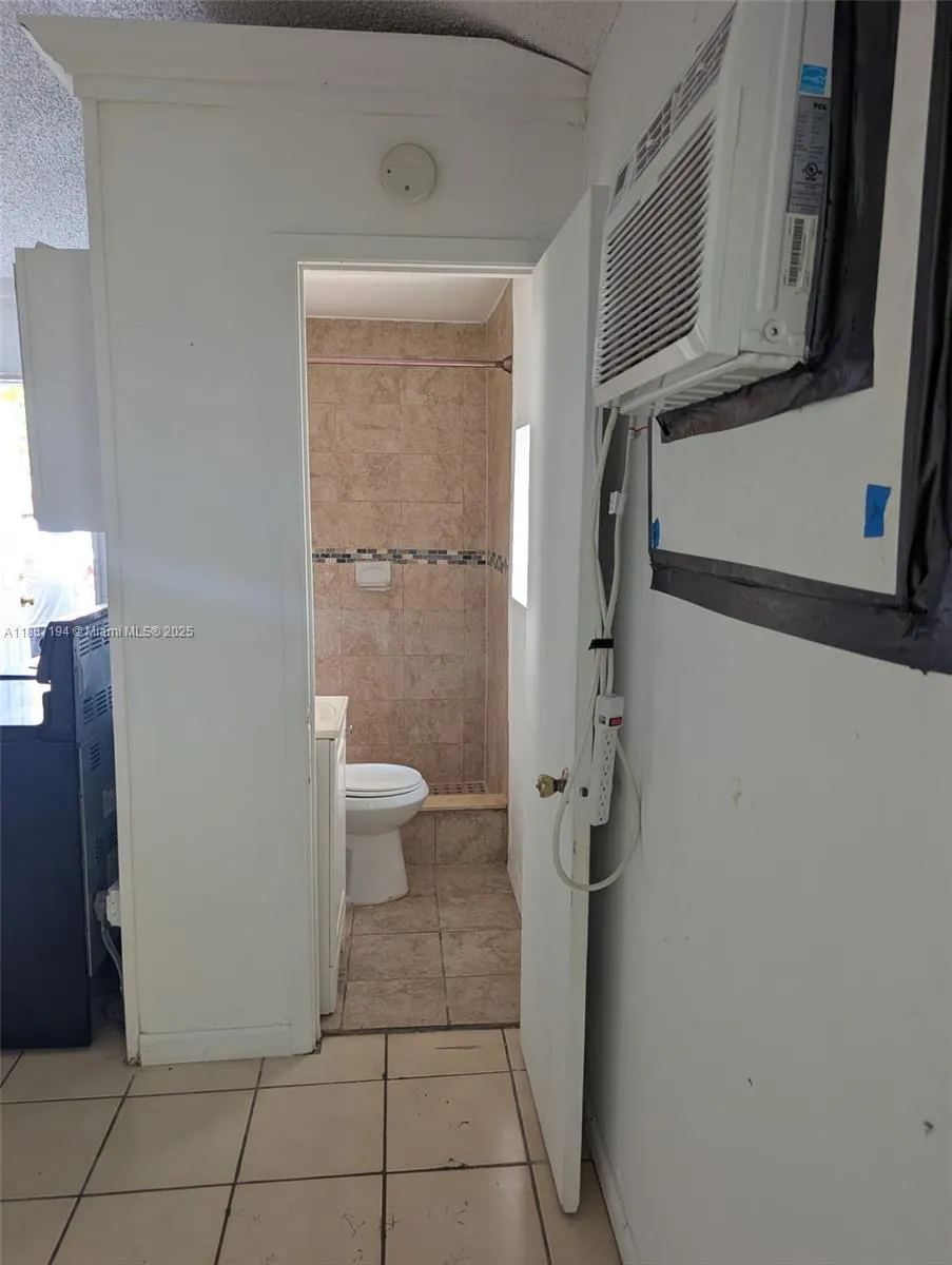 1718 Pierce St, #3