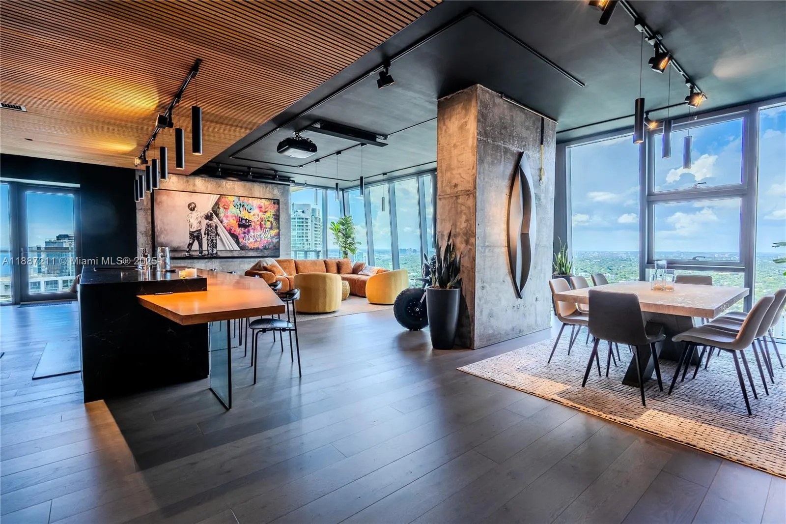 1451 Brickell Ave, #3903
