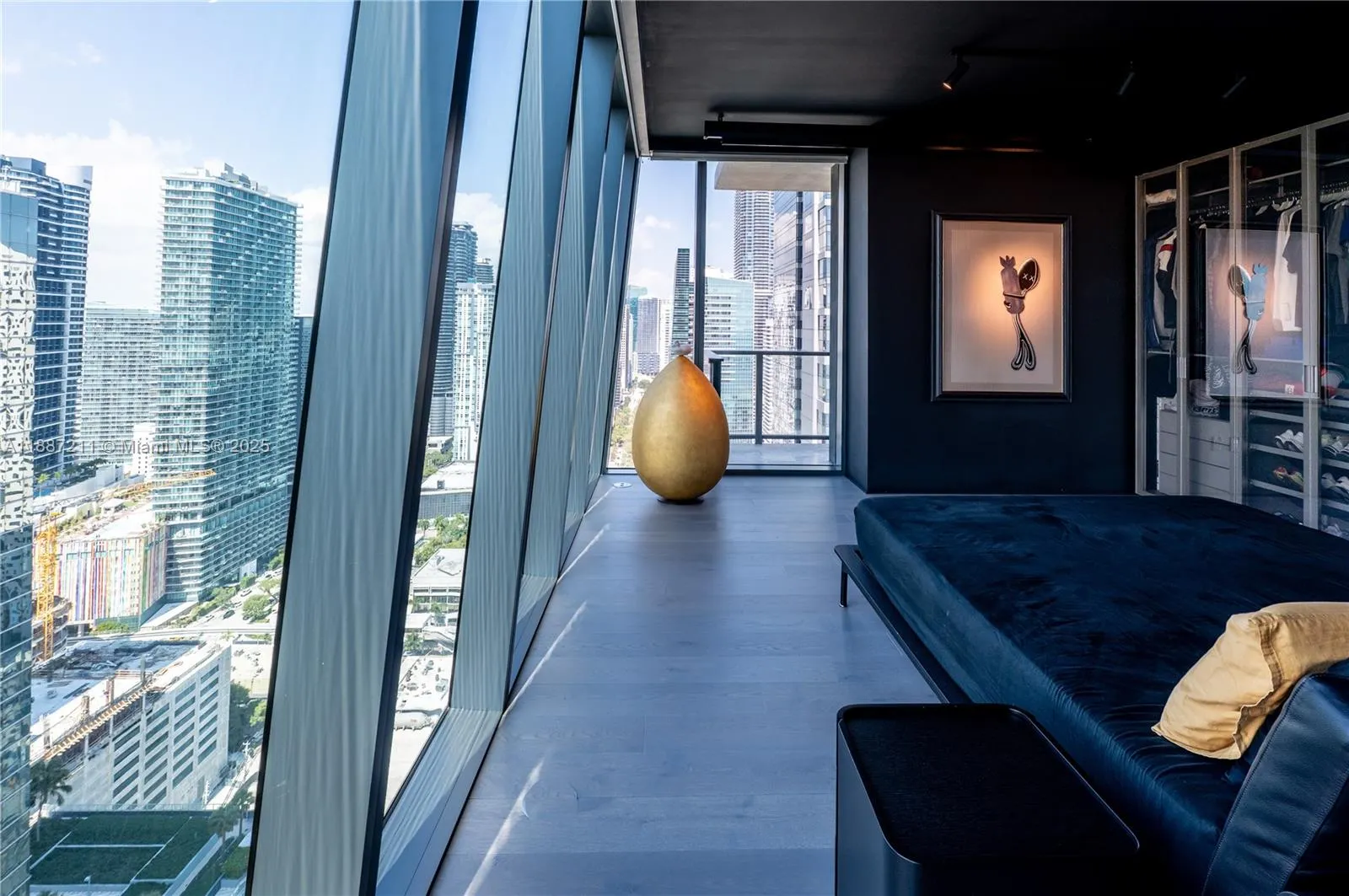 1451 Brickell Ave, #3903