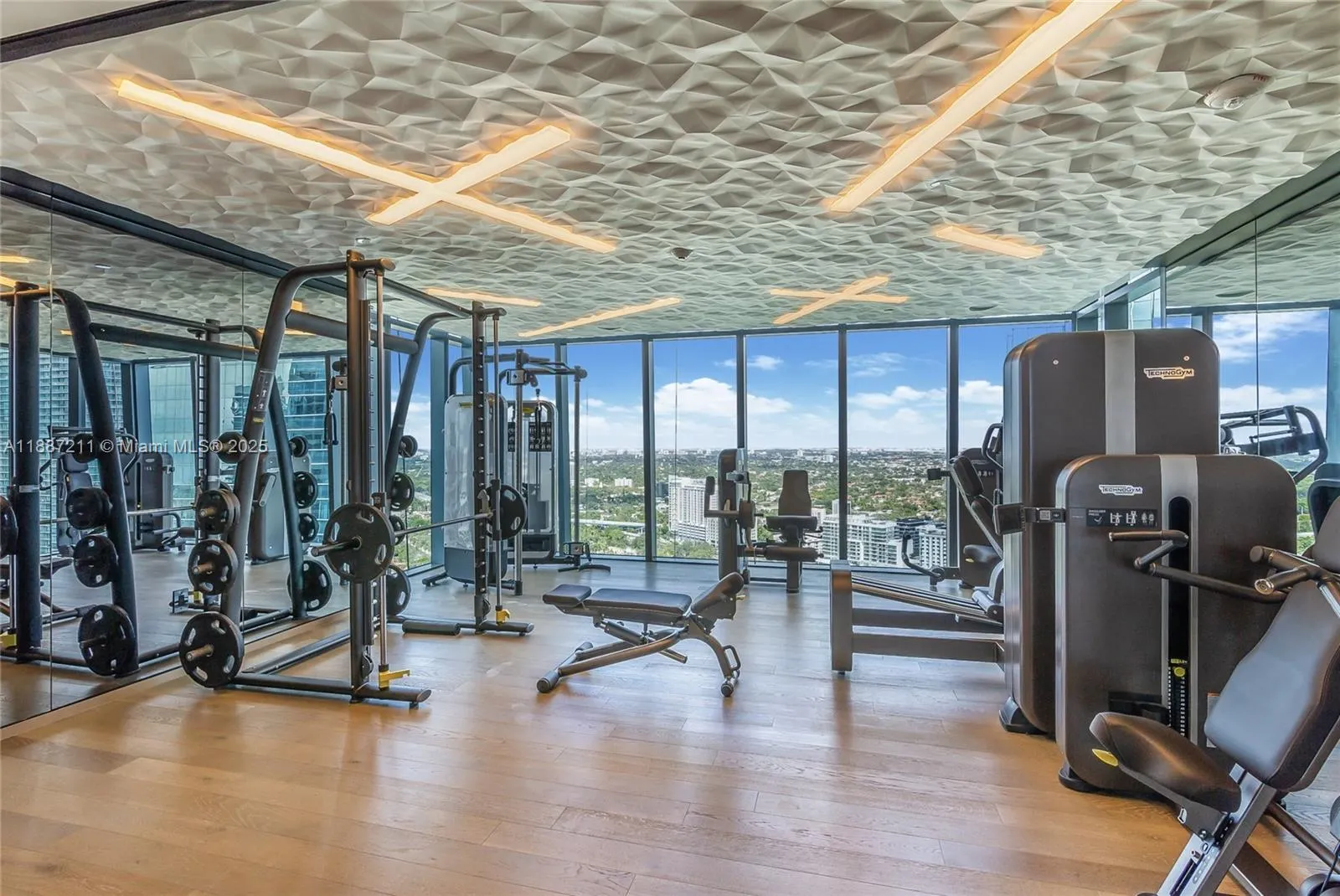 1451 Brickell Ave, #3903