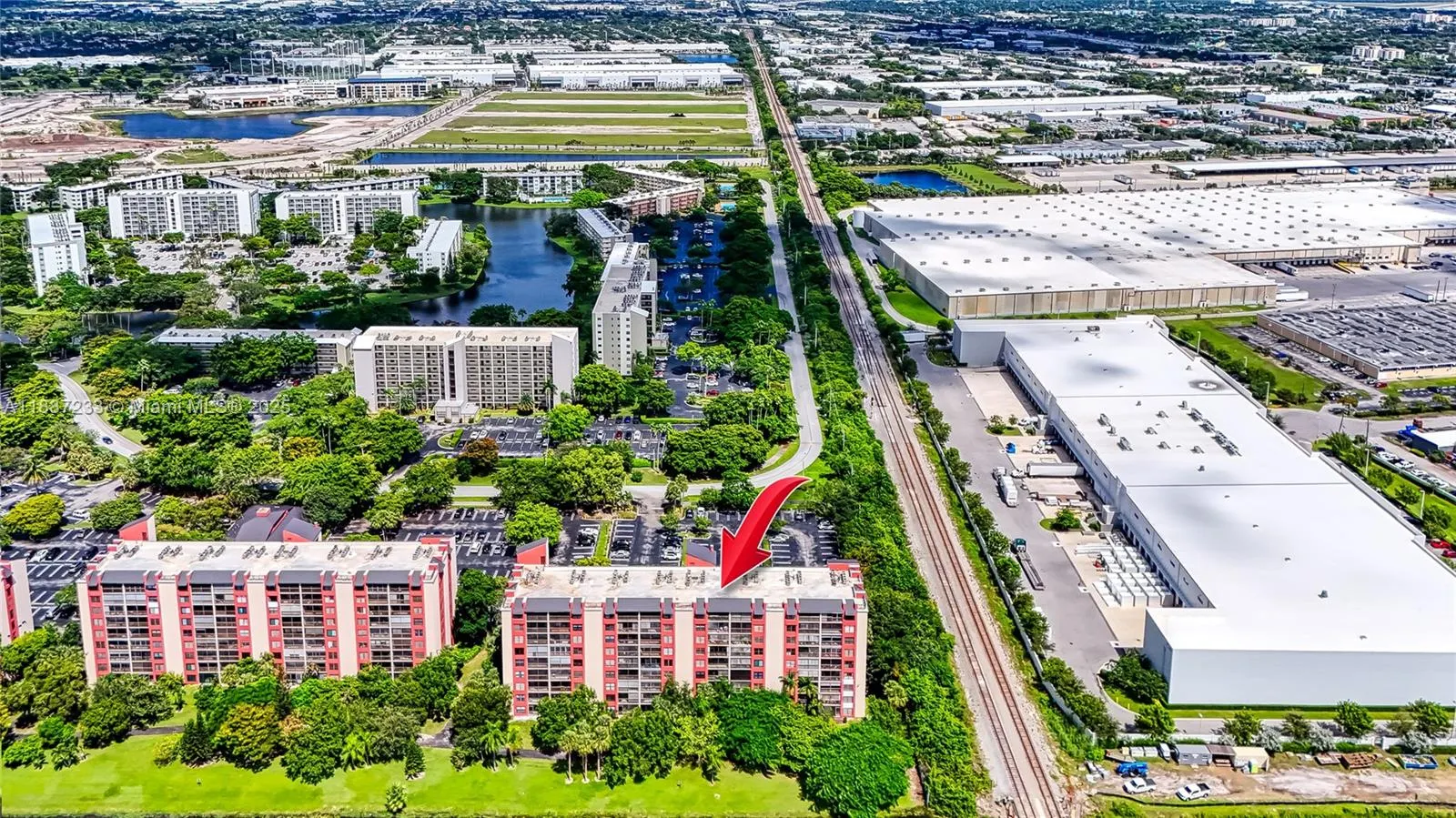 2200 S Cypress Bend Dr, #804