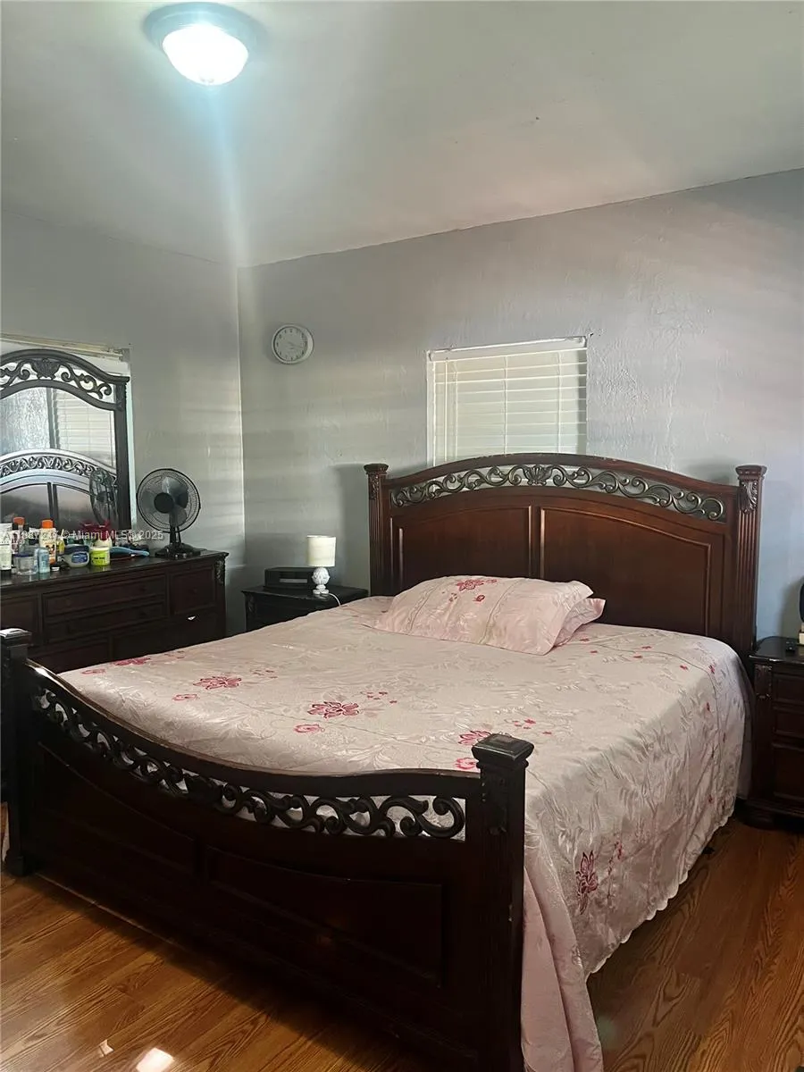 289 NW 109th St
