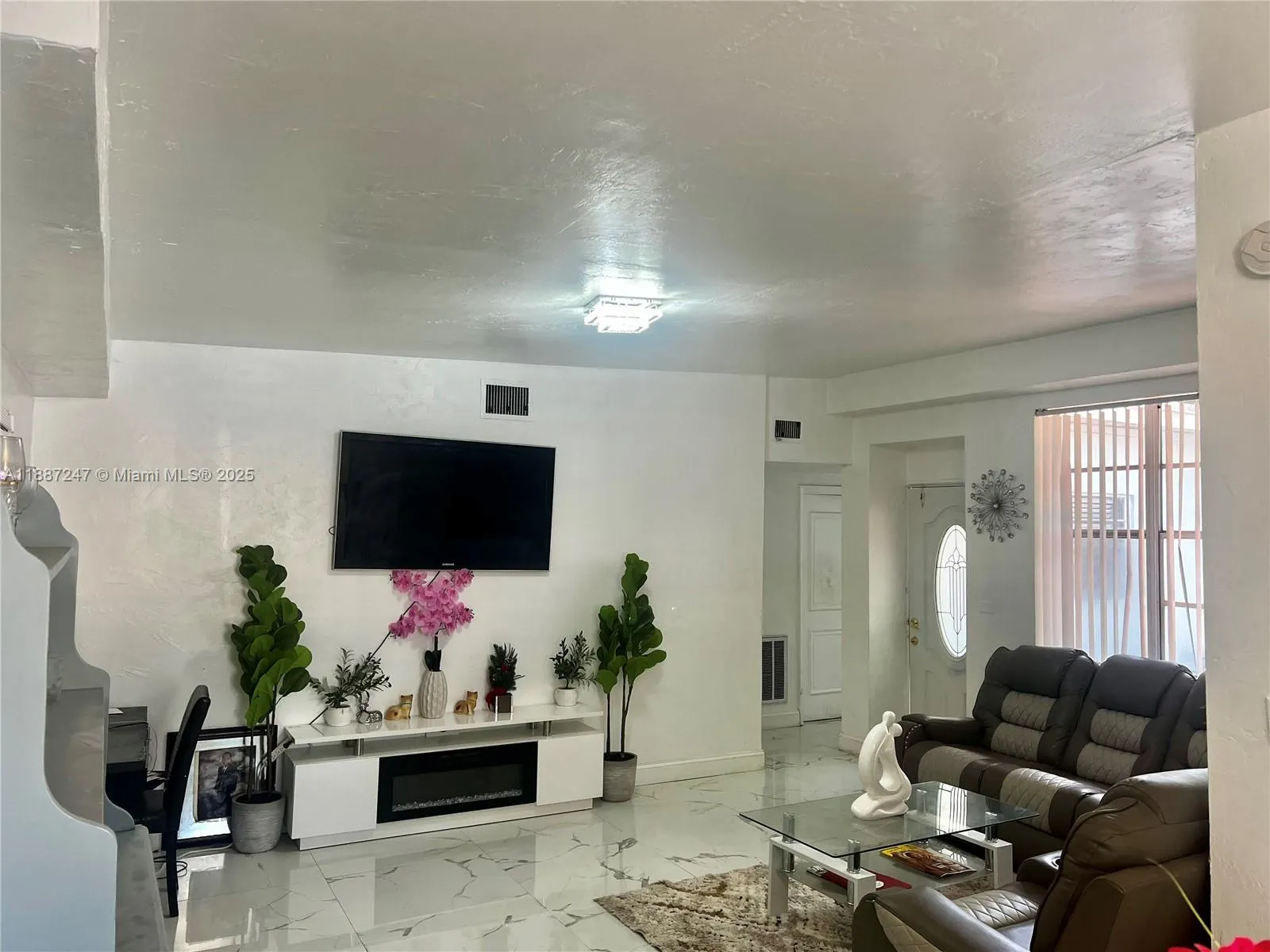 289 NW 109th St