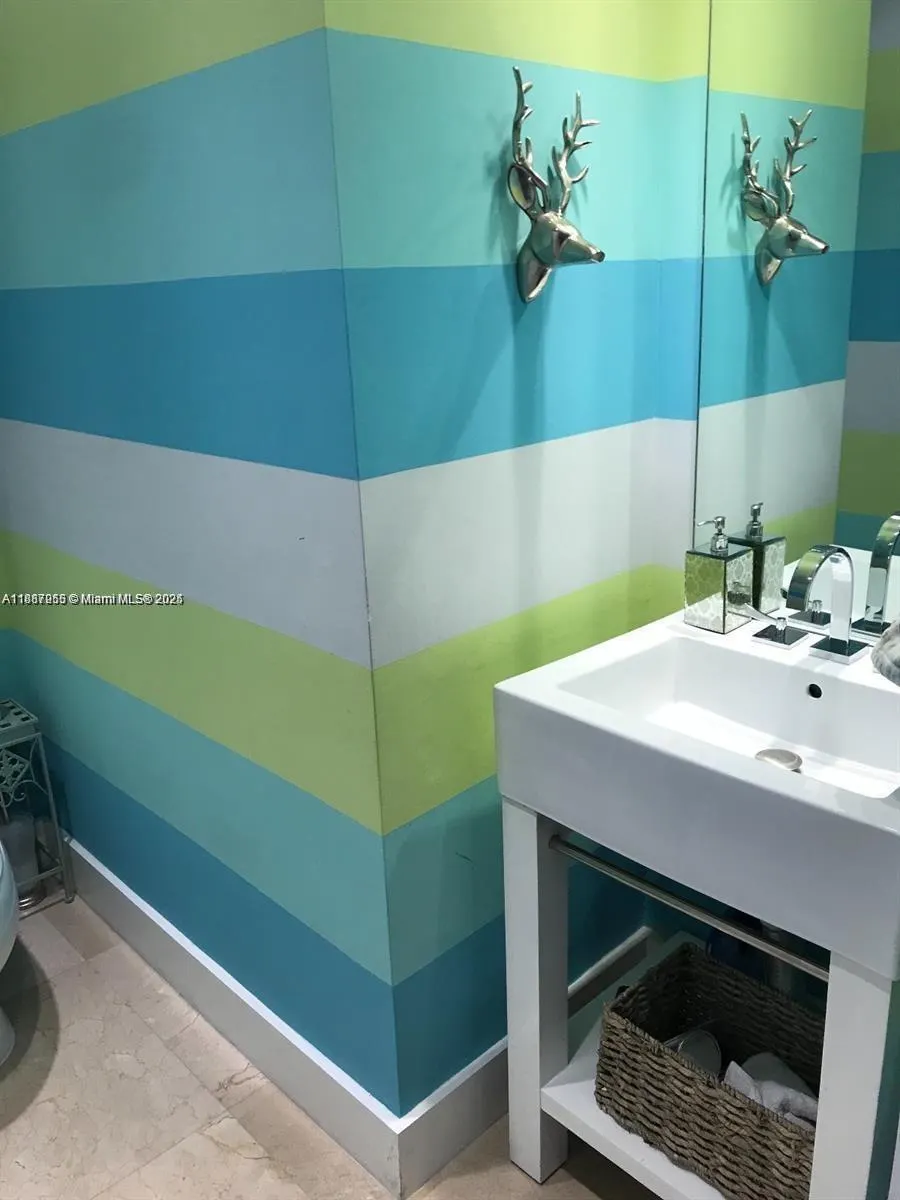 2430 Brickell Ave, #102A