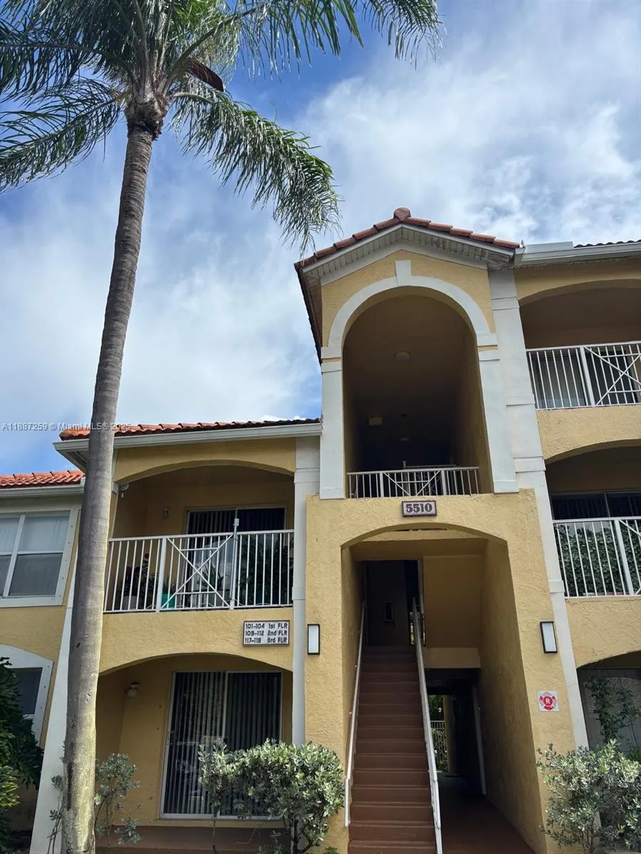 5510 NW 61st St, #112