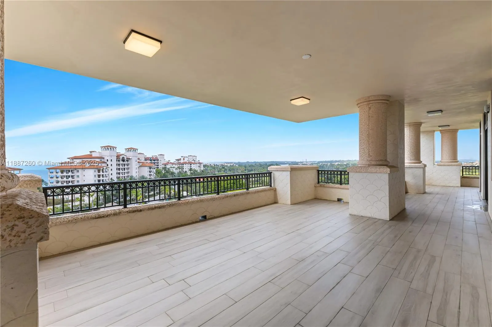 7085 Fisher Island Dr, #7085