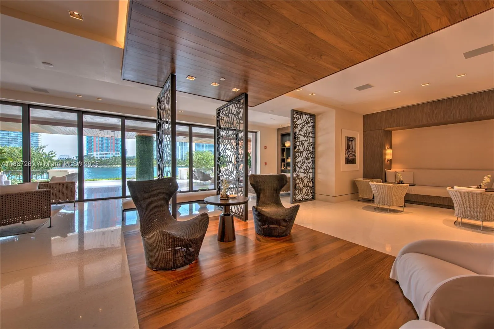 7085 Fisher Island Dr, #7085