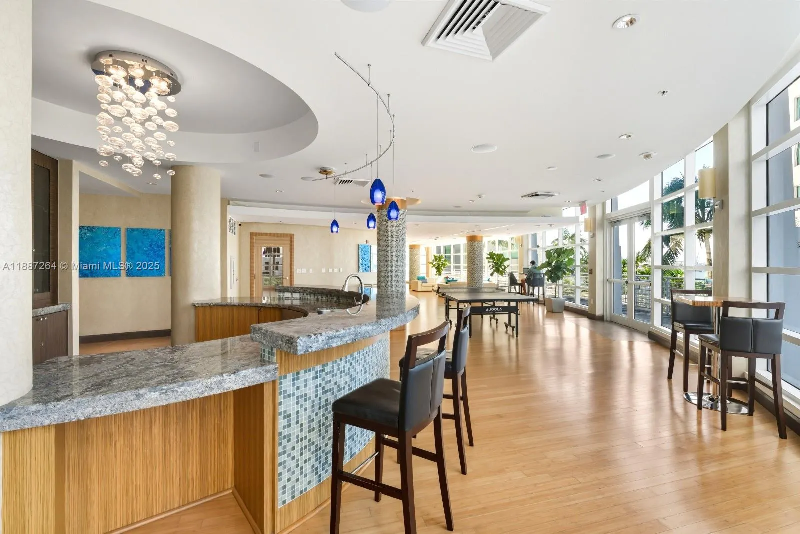 244 Biscayne Blvd, #4404