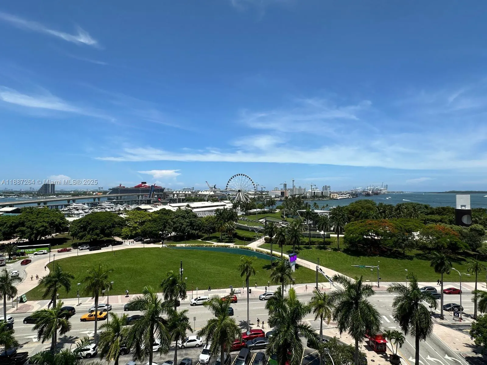 244 Biscayne Blvd, #4404
