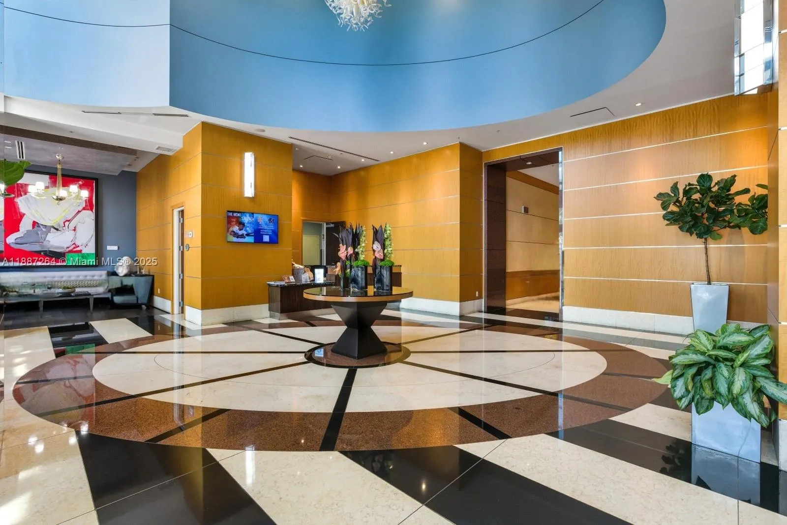 244 Biscayne Blvd, #4404