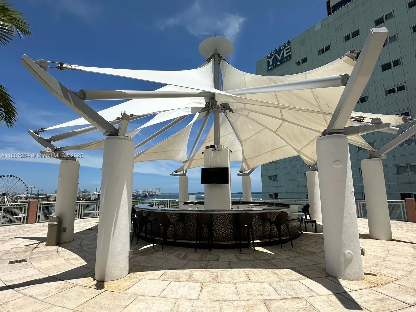 244 Biscayne Blvd, #4404