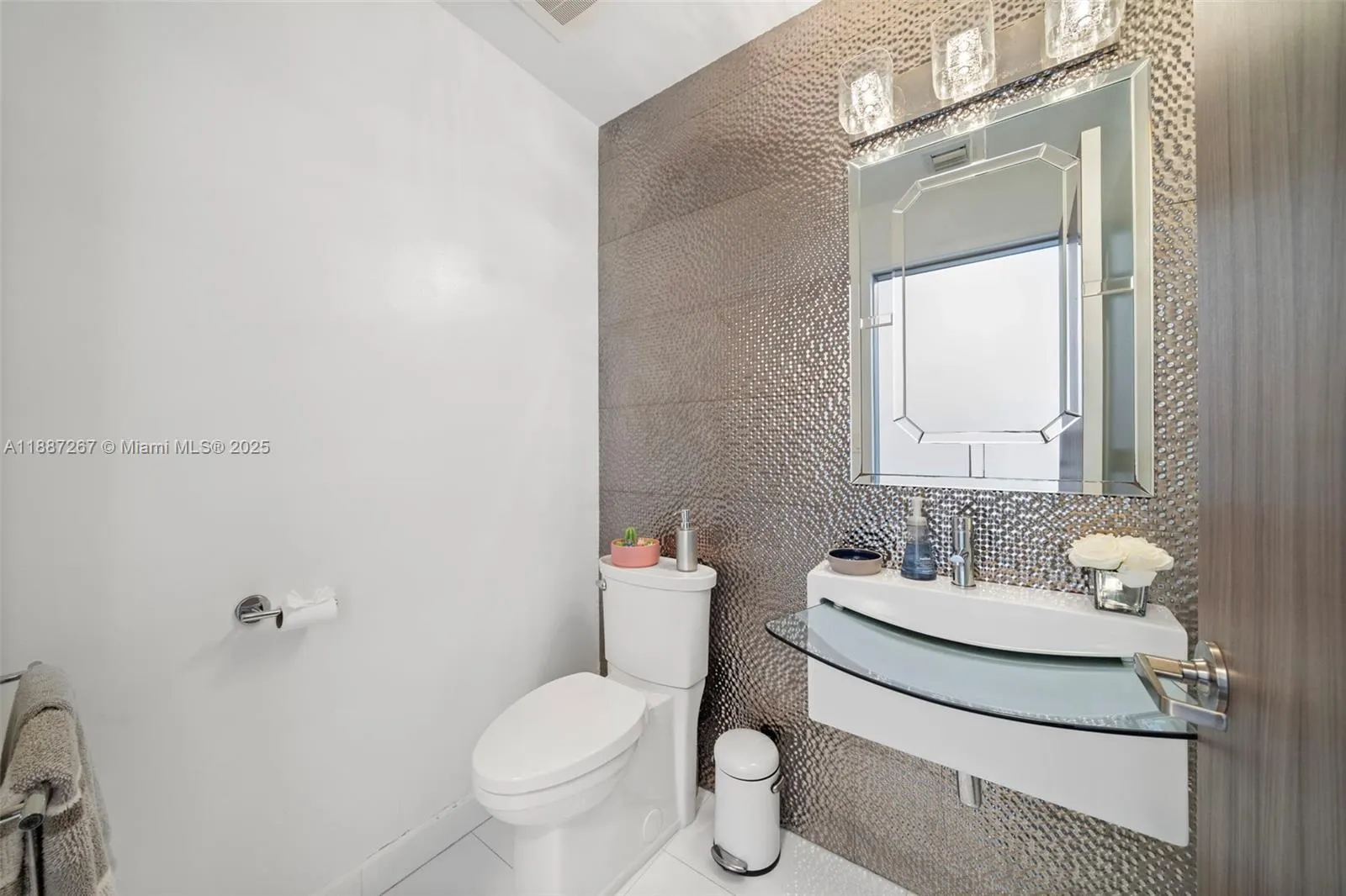 2020 N Bayshore Dr, #3501