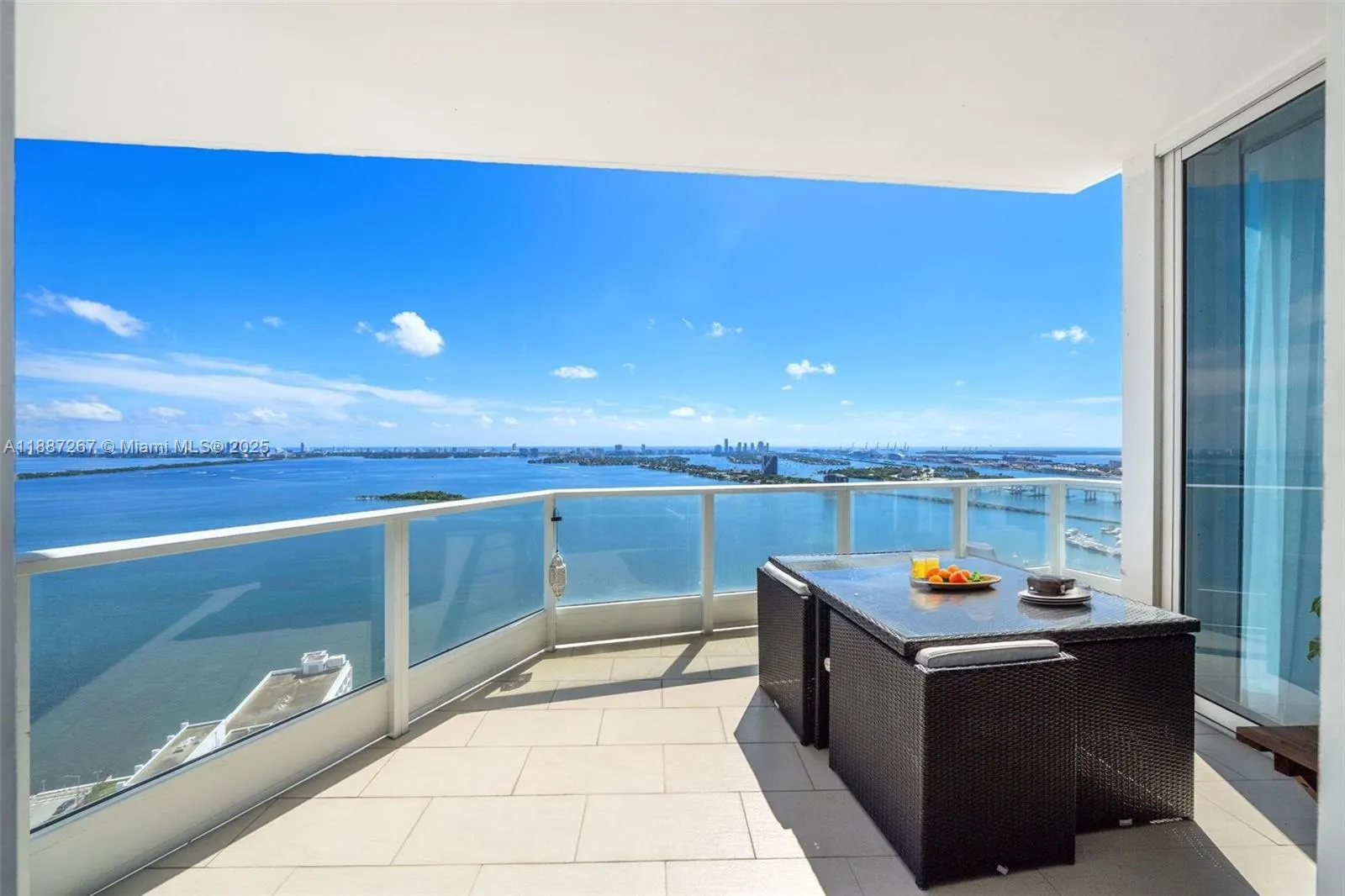 2020 N Bayshore Dr, #3501