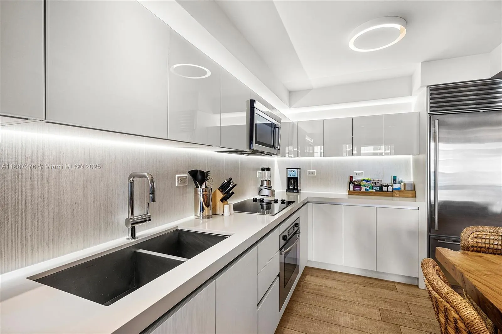 102 24th St, #1215