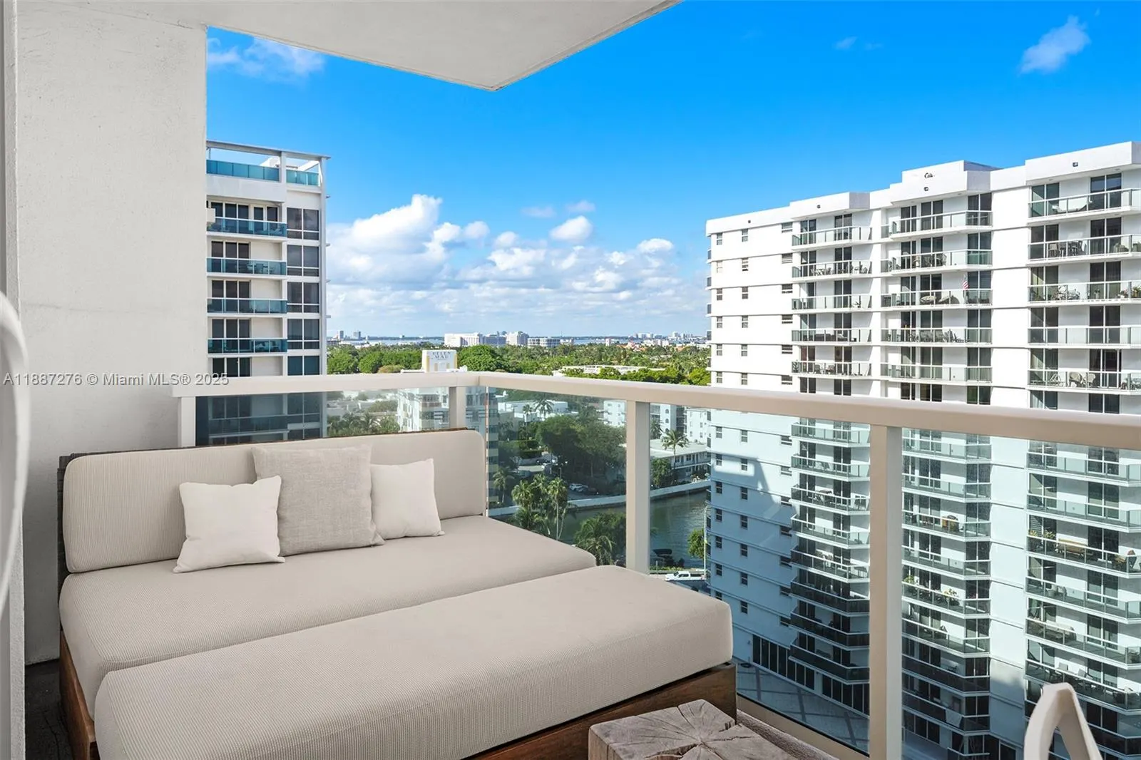 102 24th St, #1215