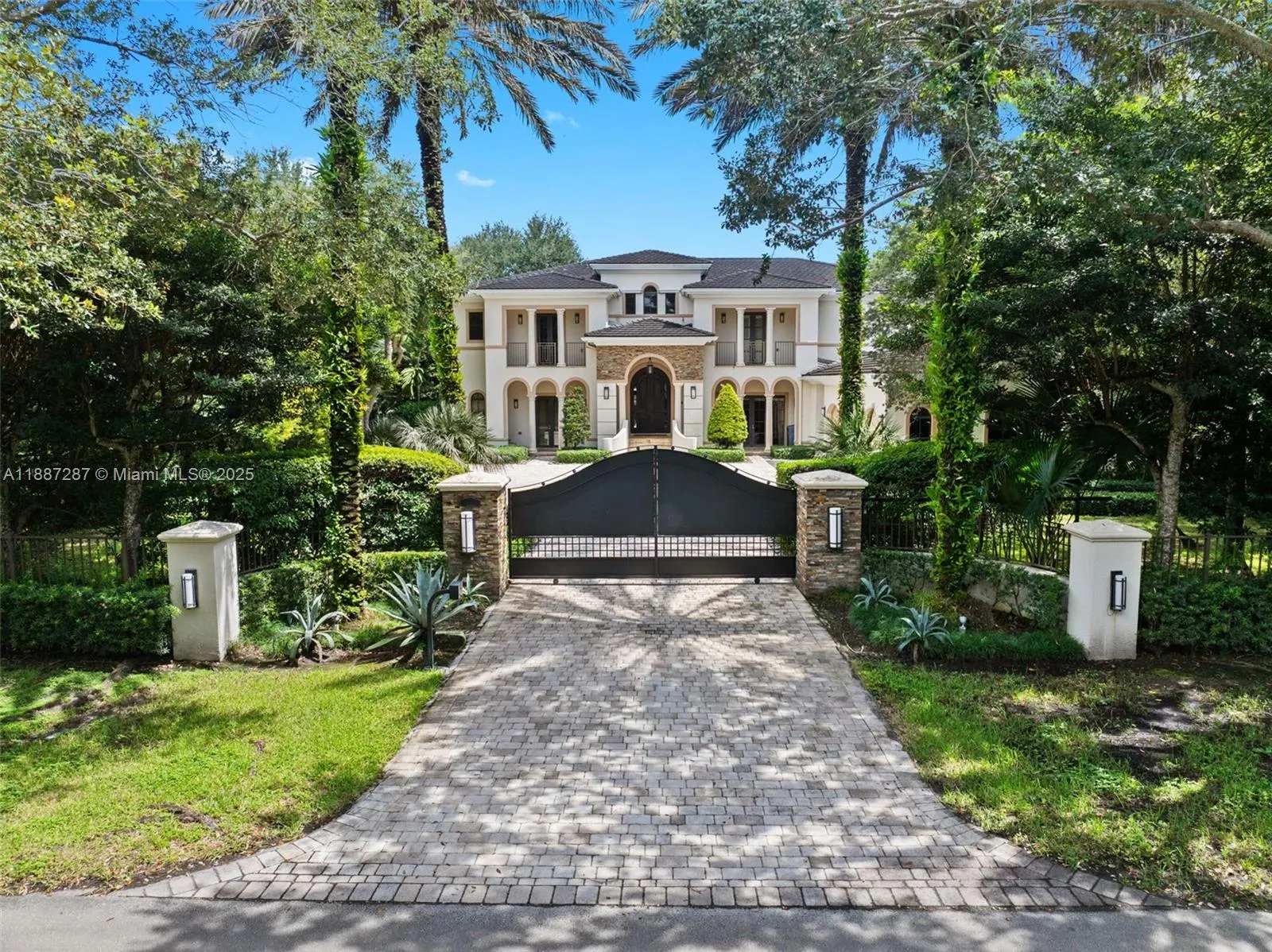 9601 SW 60 CT