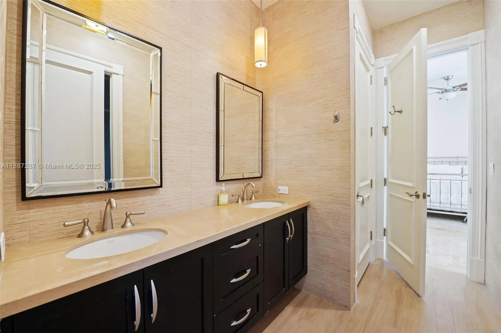 9601 SW 60 CT