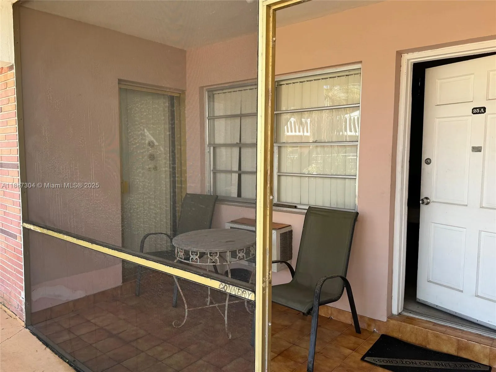 160 NE 8th Ave, #25A