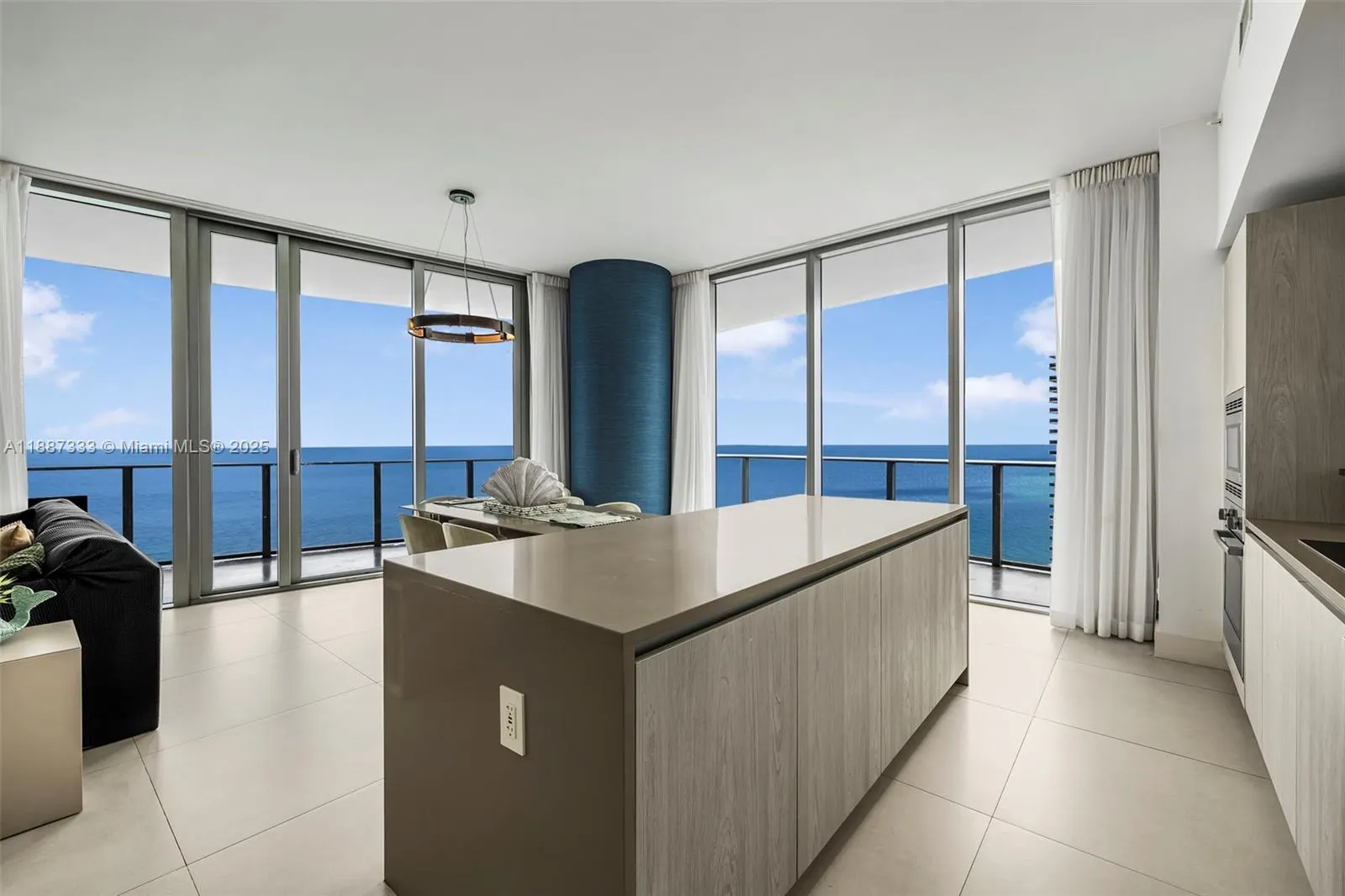 4111 S Ocean Dr, #LPH1