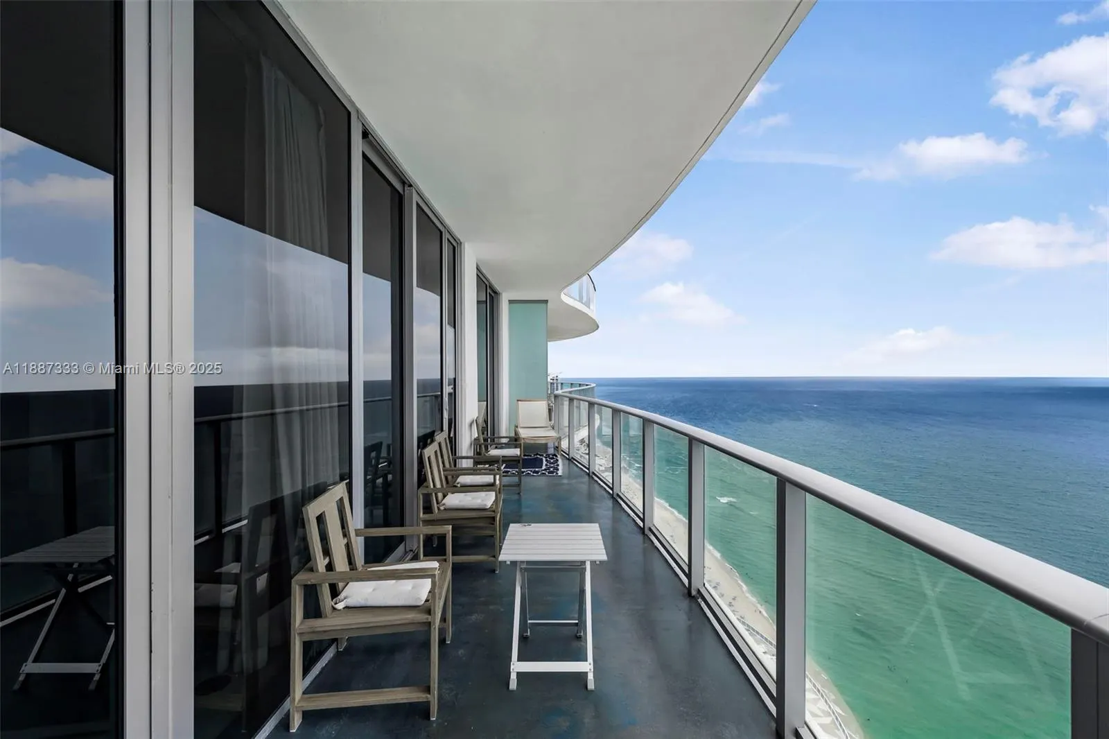 4111 S Ocean Dr, #LPH1