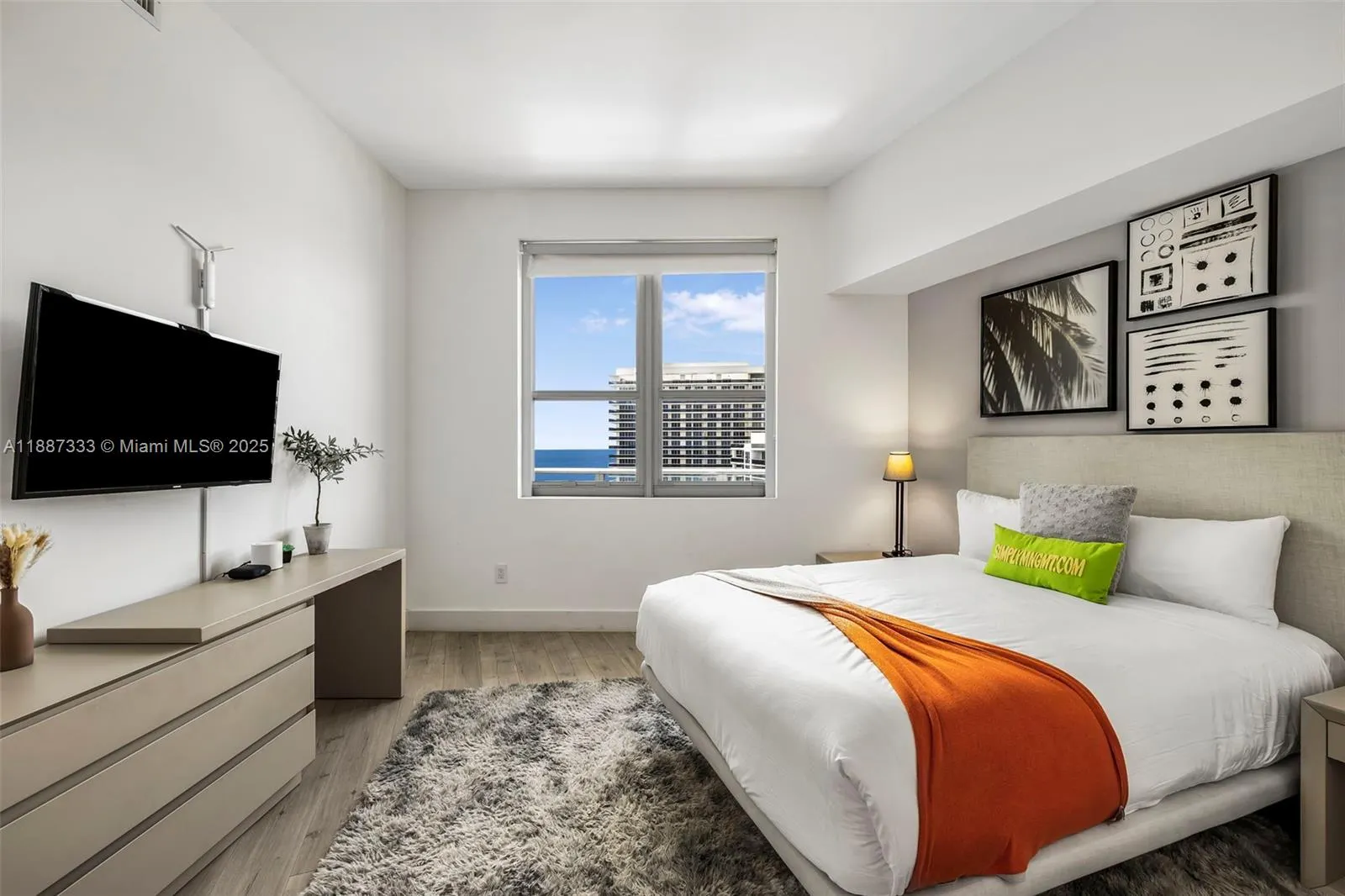 4111 S Ocean Dr, #LPH1
