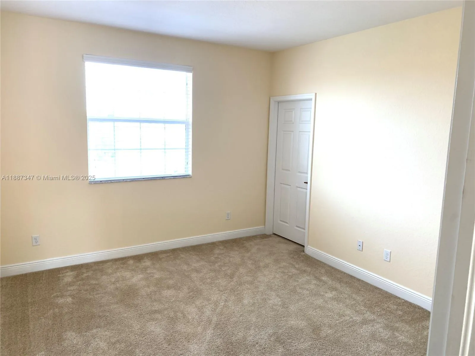 1044 SW 147th Ave, #10105