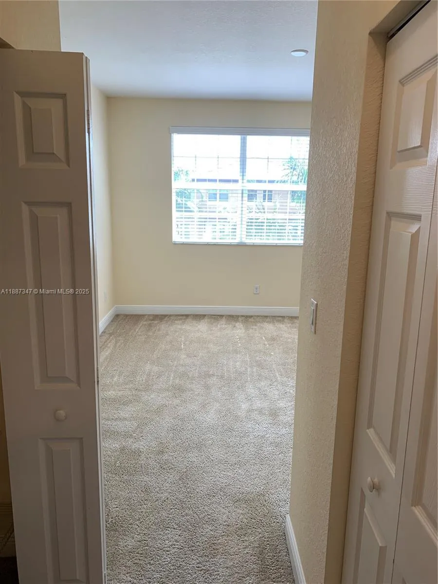 1044 SW 147th Ave, #10105