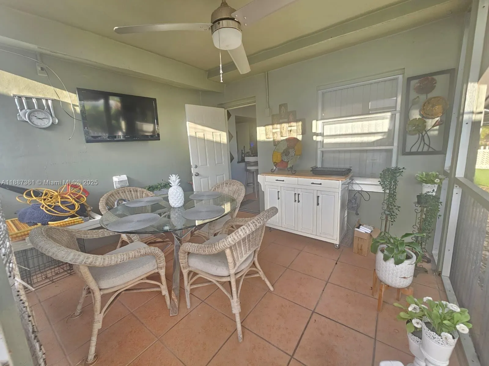 5010 NW 51st Ct