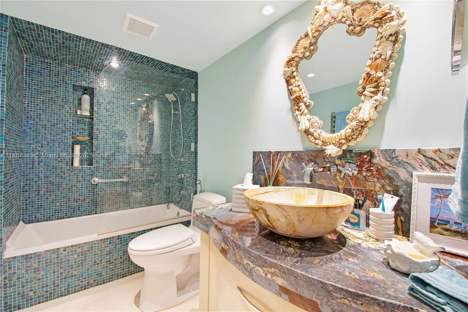 613 Ocean Dr, #6D