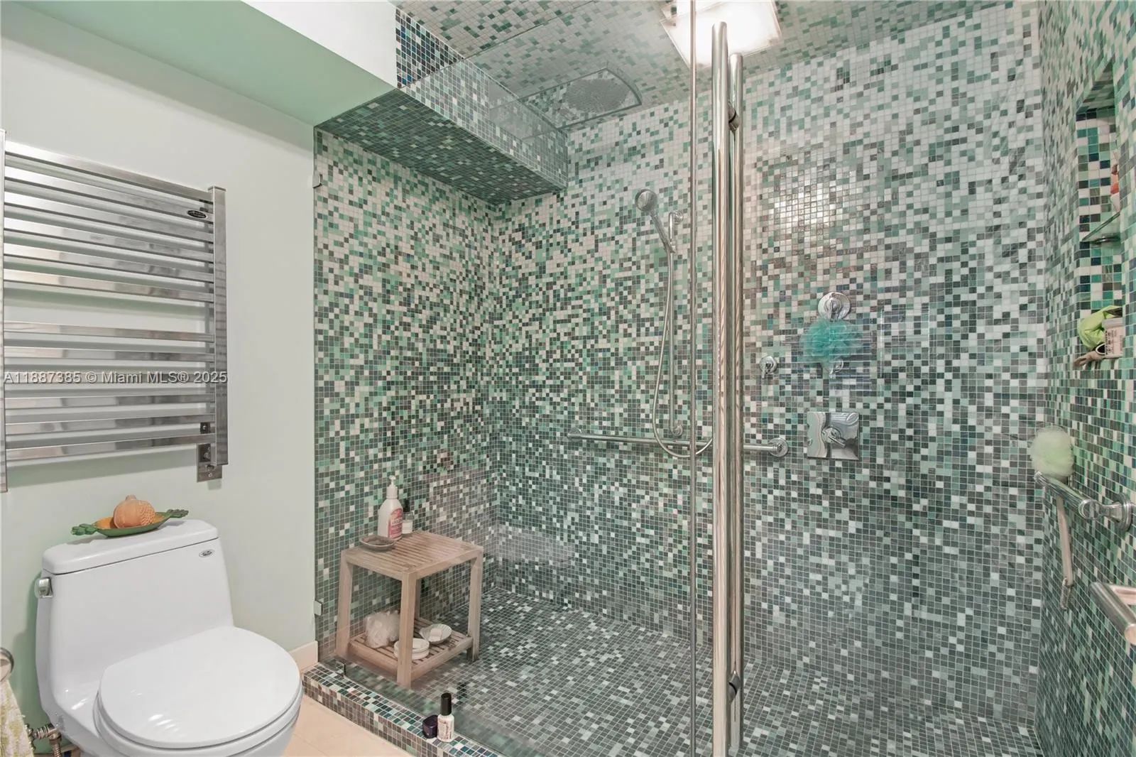 613 Ocean Dr, #6D