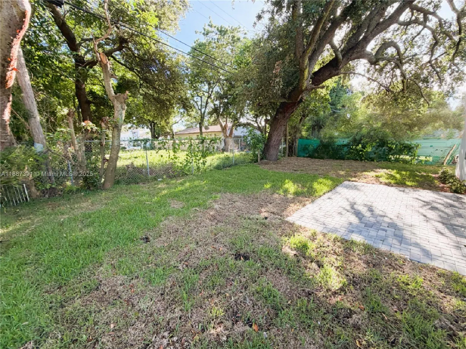 706 SW 7th St