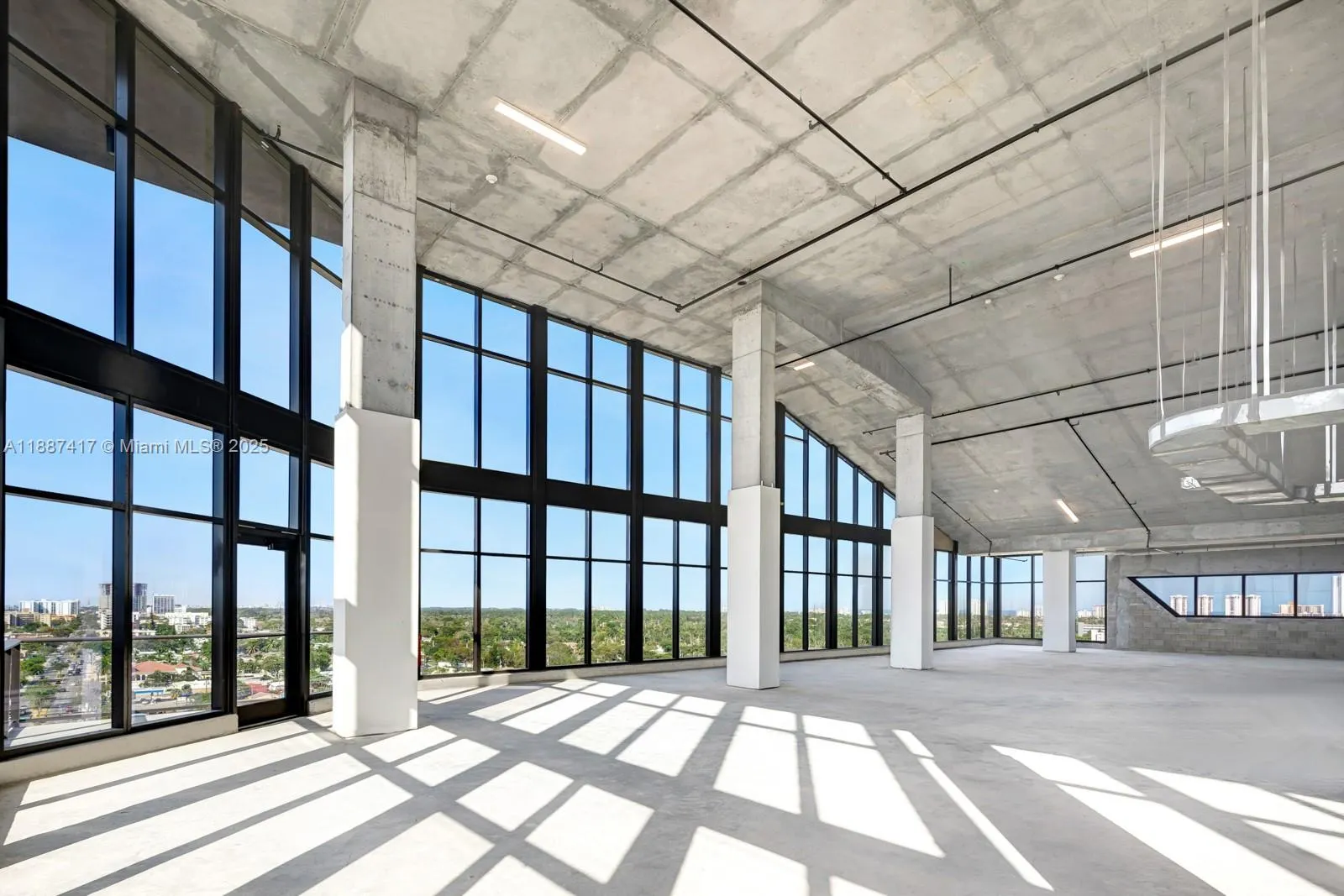 800 N Federal Hwy, #901