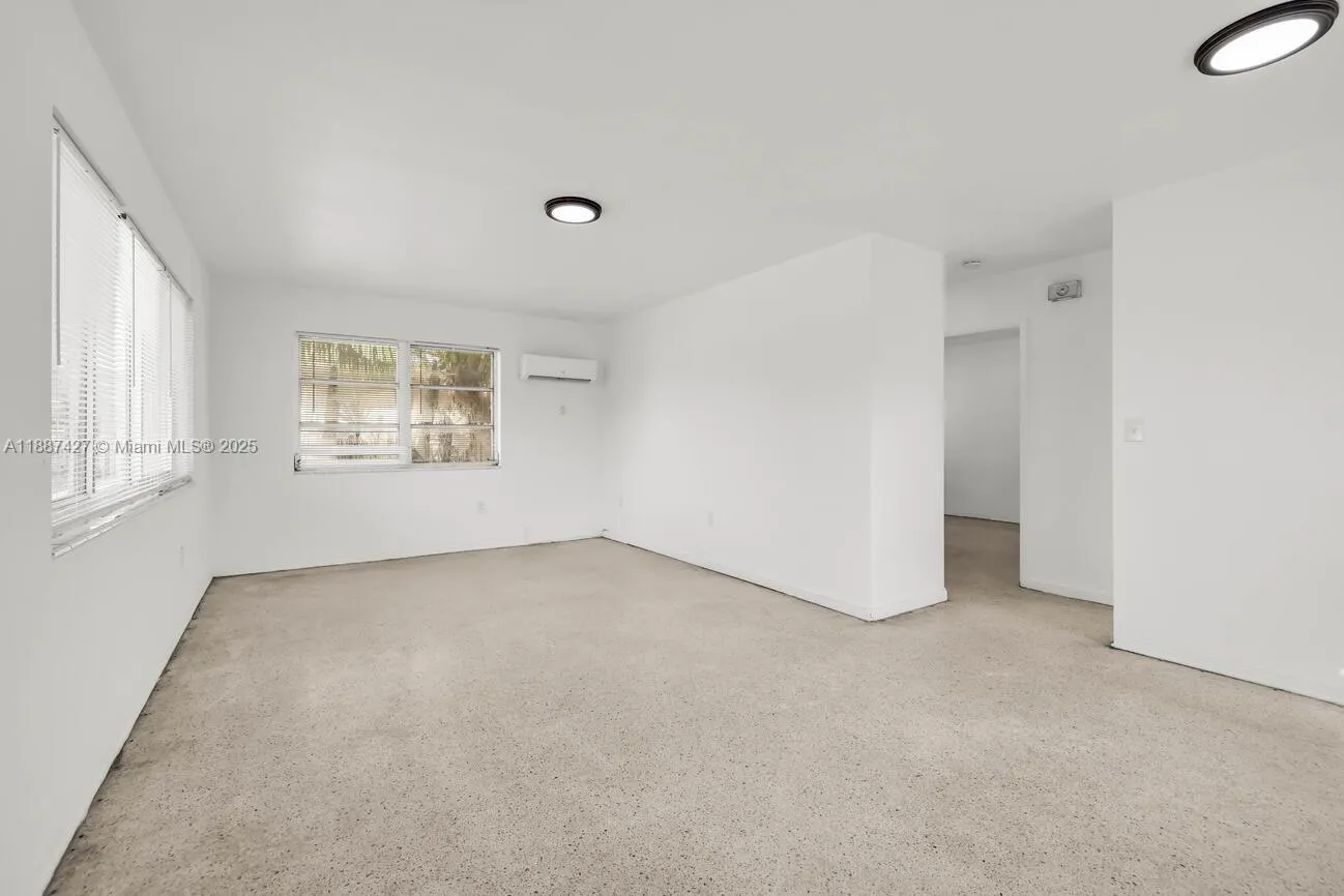 501 NE 82nd Ter, #8
