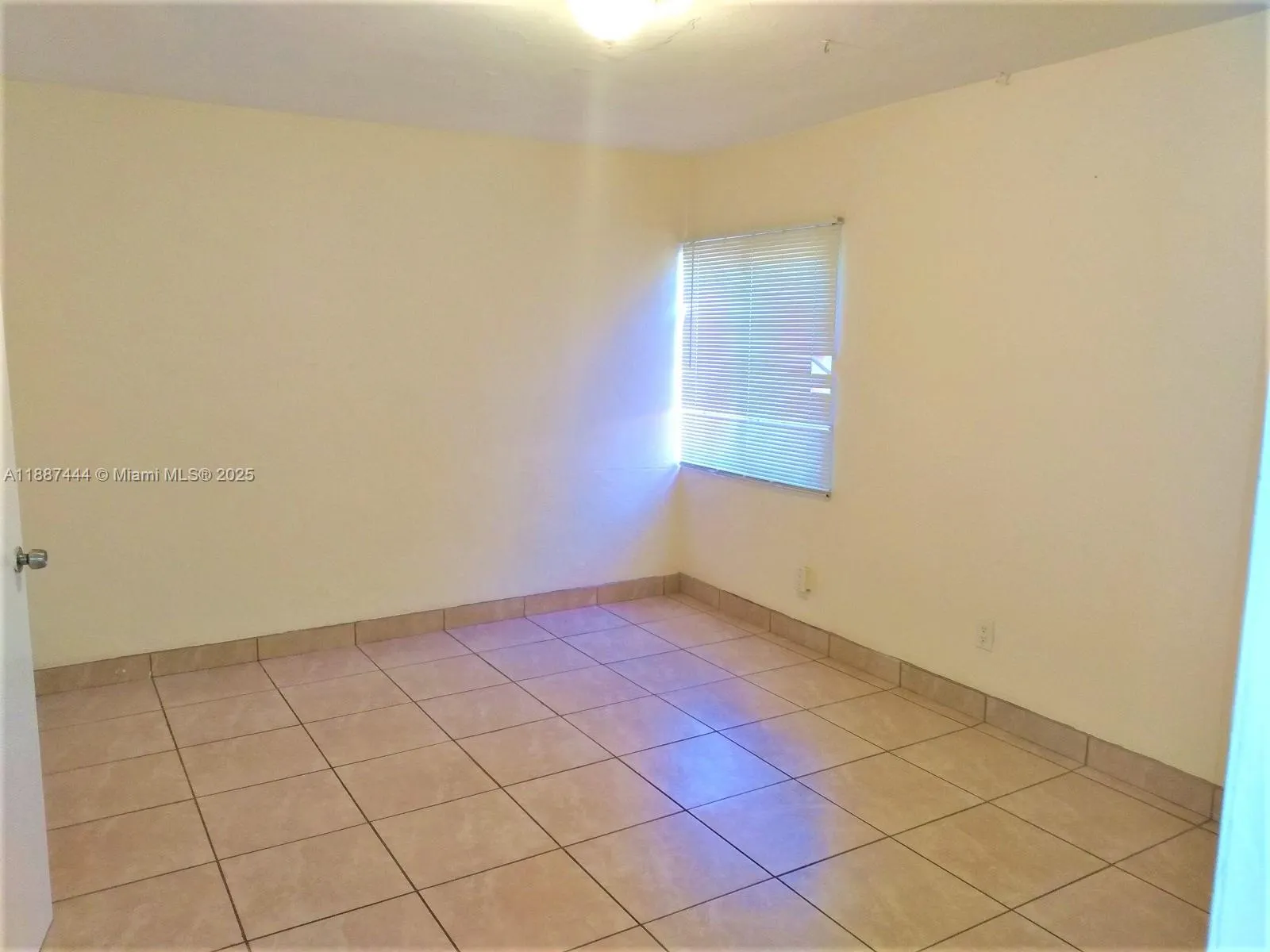 1101 8th St, #1103