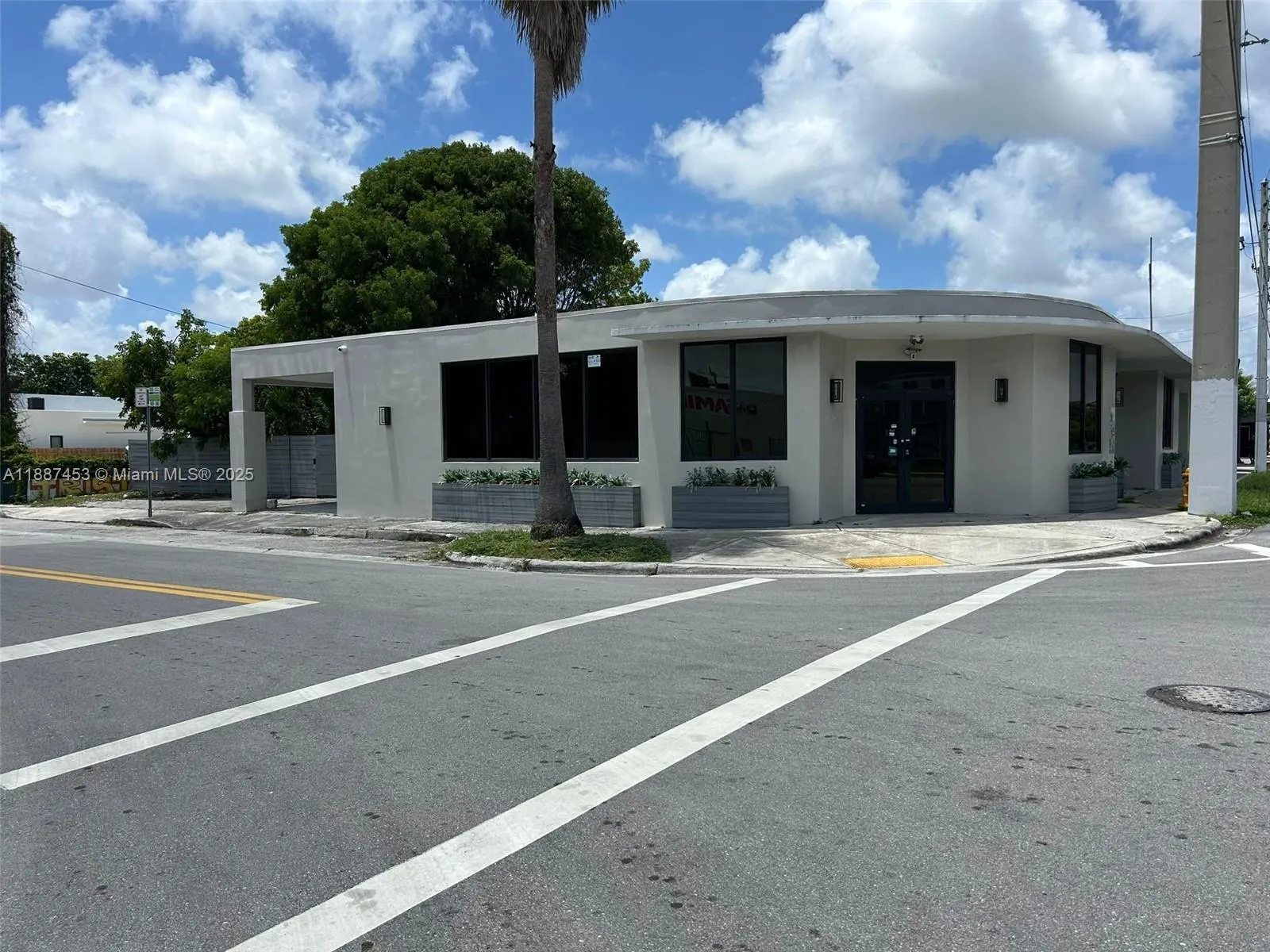 4200 NW 2nd Ave
