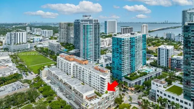 3250 NE 1st Ave, #615