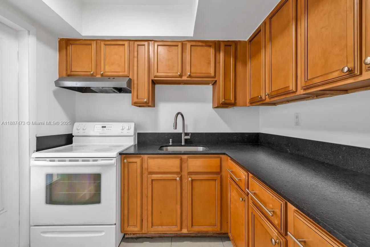 501 NE 82nd Ter, #1