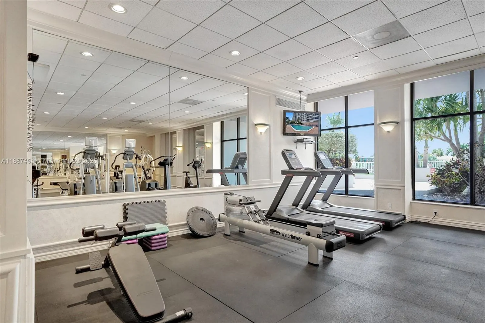 5700 Collins Ave, #12E