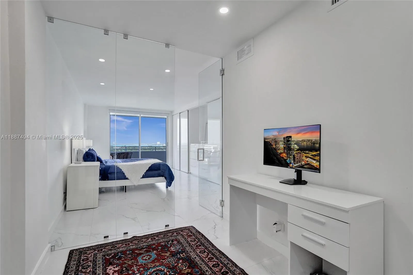 5700 Collins Ave, #12E