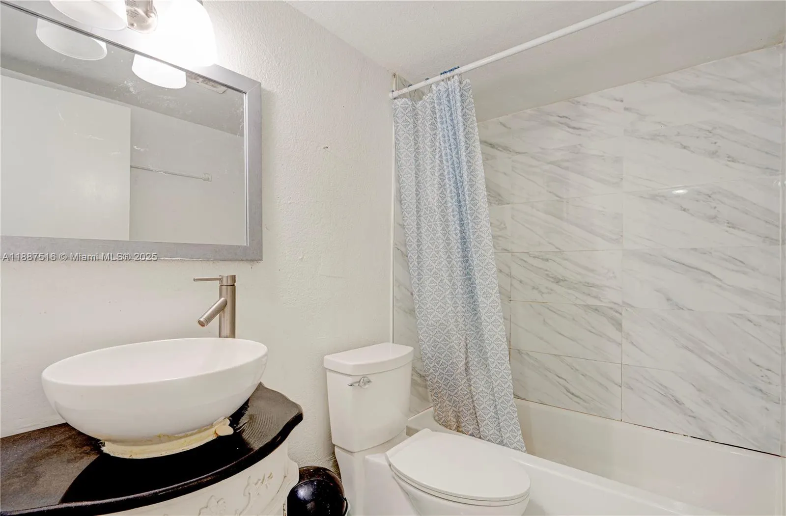 301 NW 177th St, #214