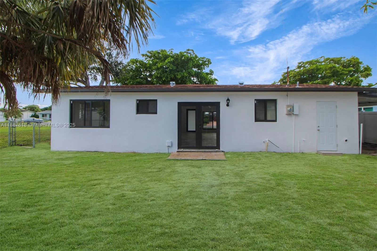 1640 NW 27th Ave