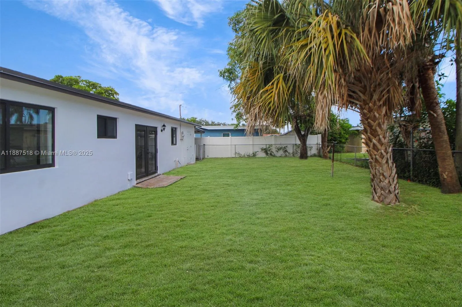 1640 NW 27th Ave
