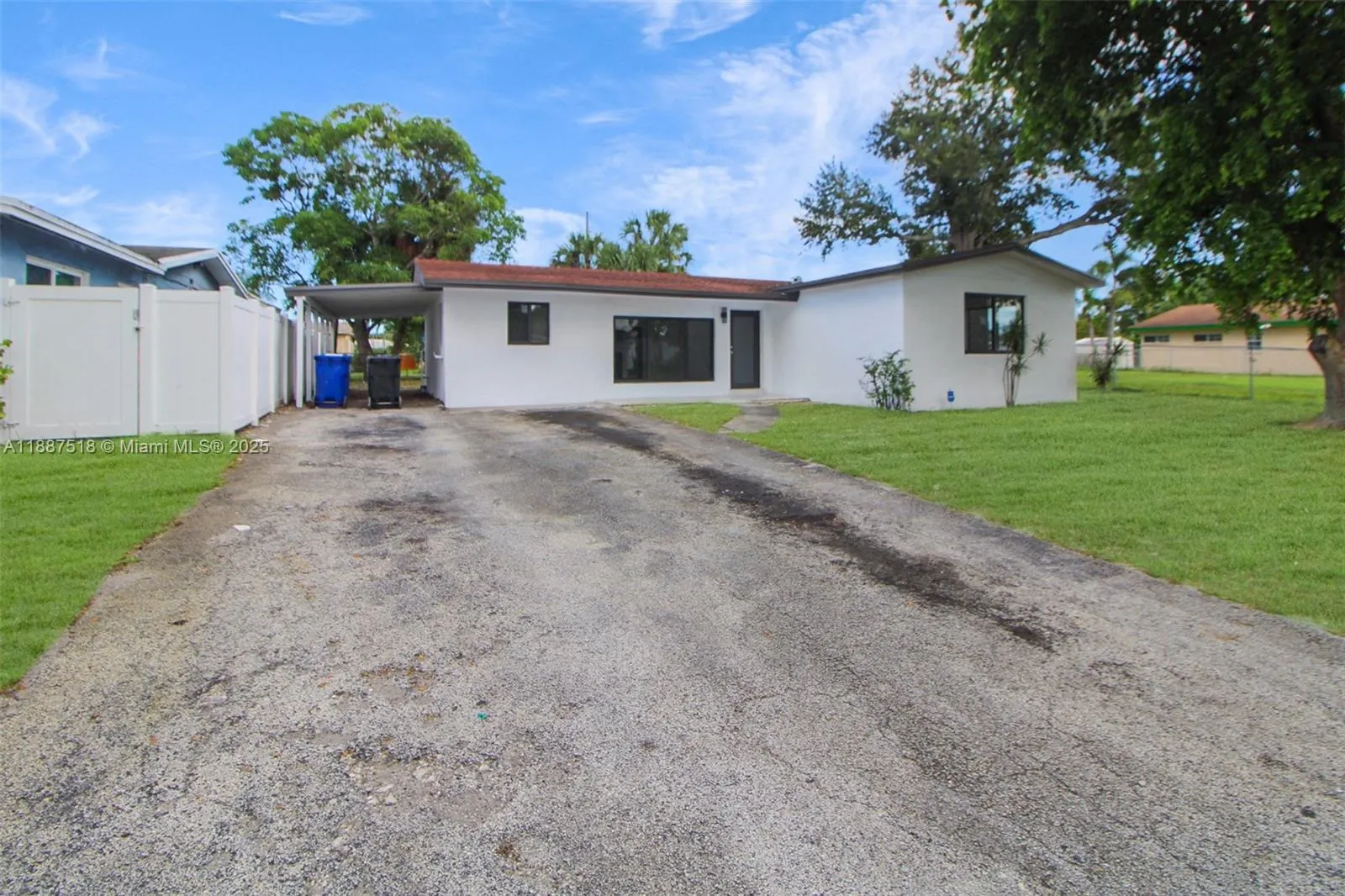 1640 NW 27th Ave