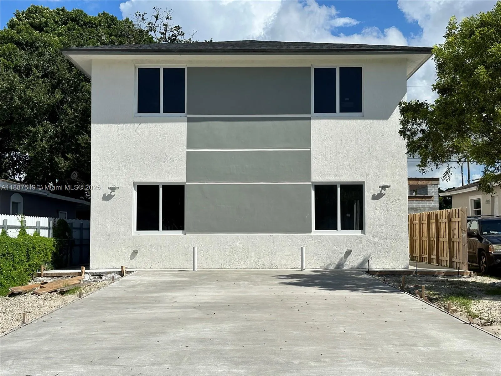 2931 NW 57 St, #A