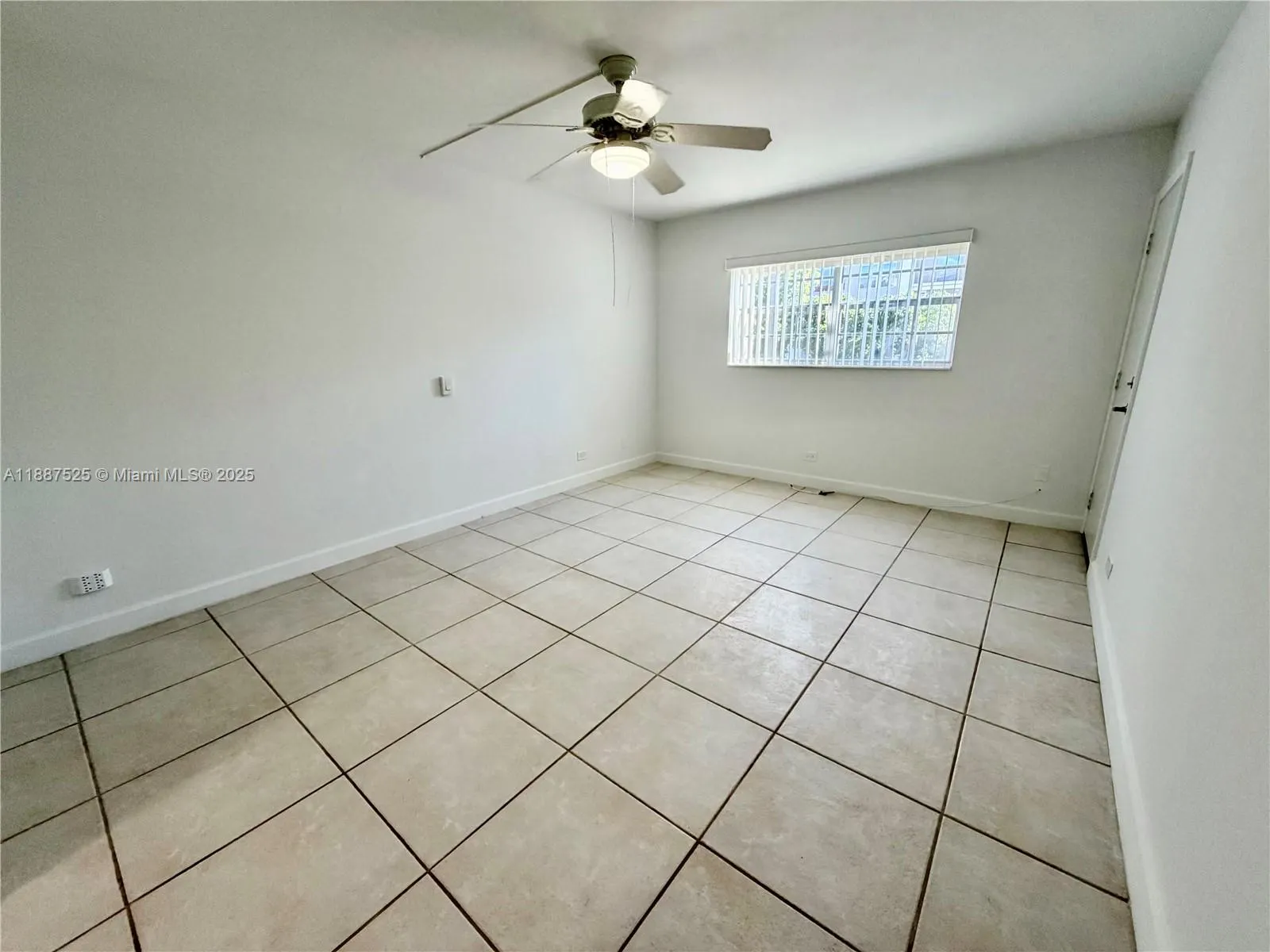 8101 SW 72nd Ave, #219W